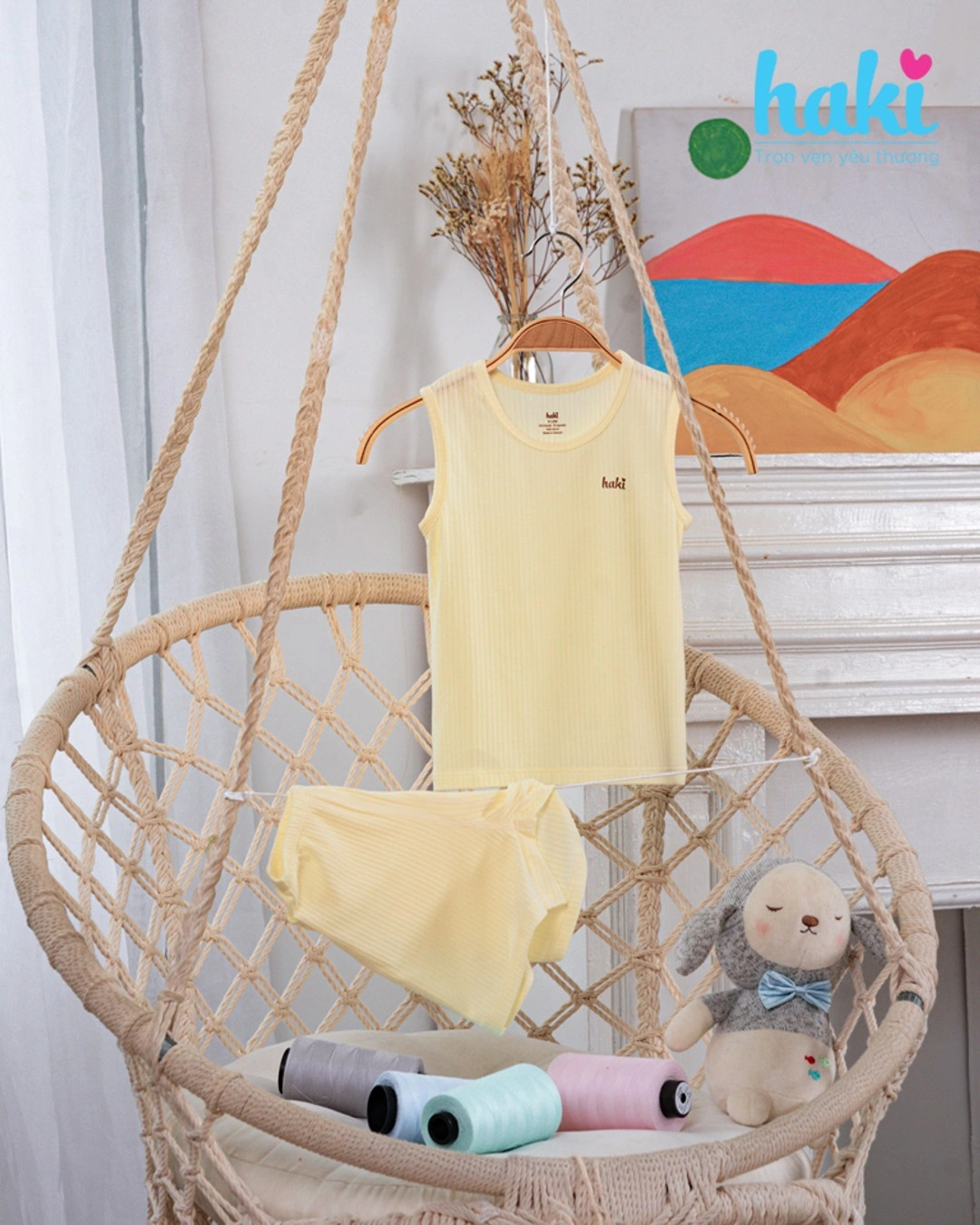 Bộ sát nách bé gái Haki BM005 màu vàng 2