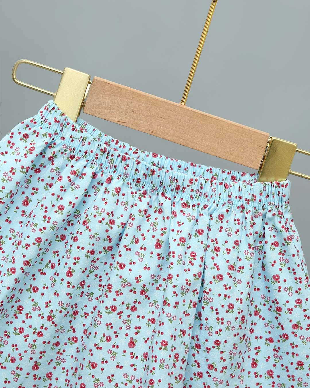 Bộ sát nách bé gái Lullaby NH286V màu xanh dương 9