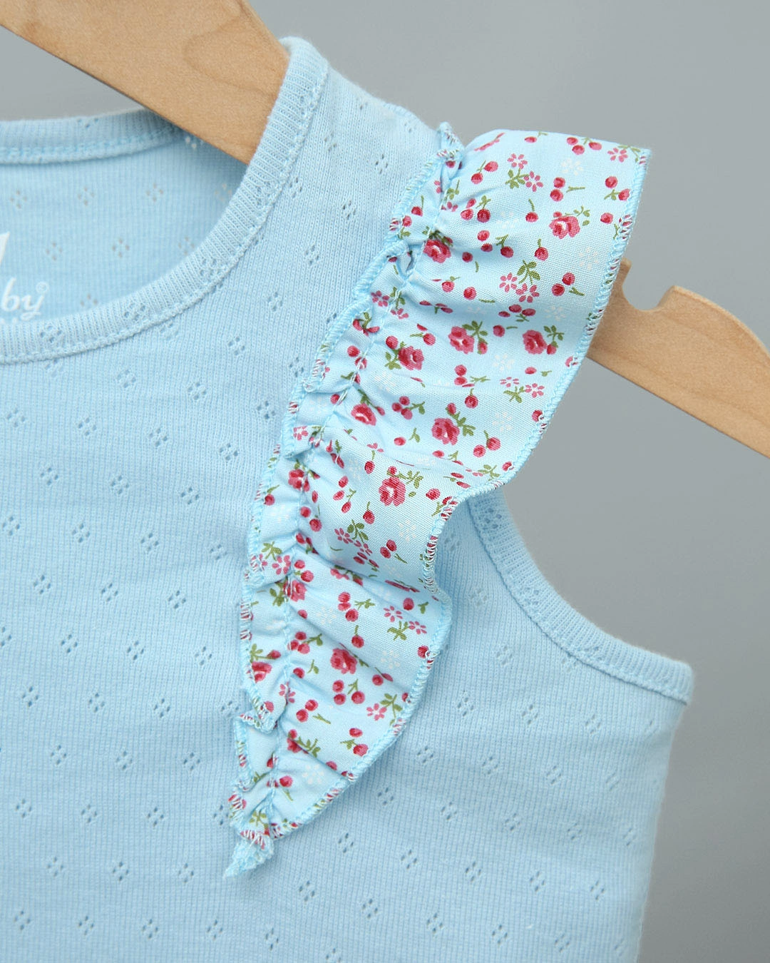 Bộ sát nách bé gái Lullaby NH286V màu xanh dương 5