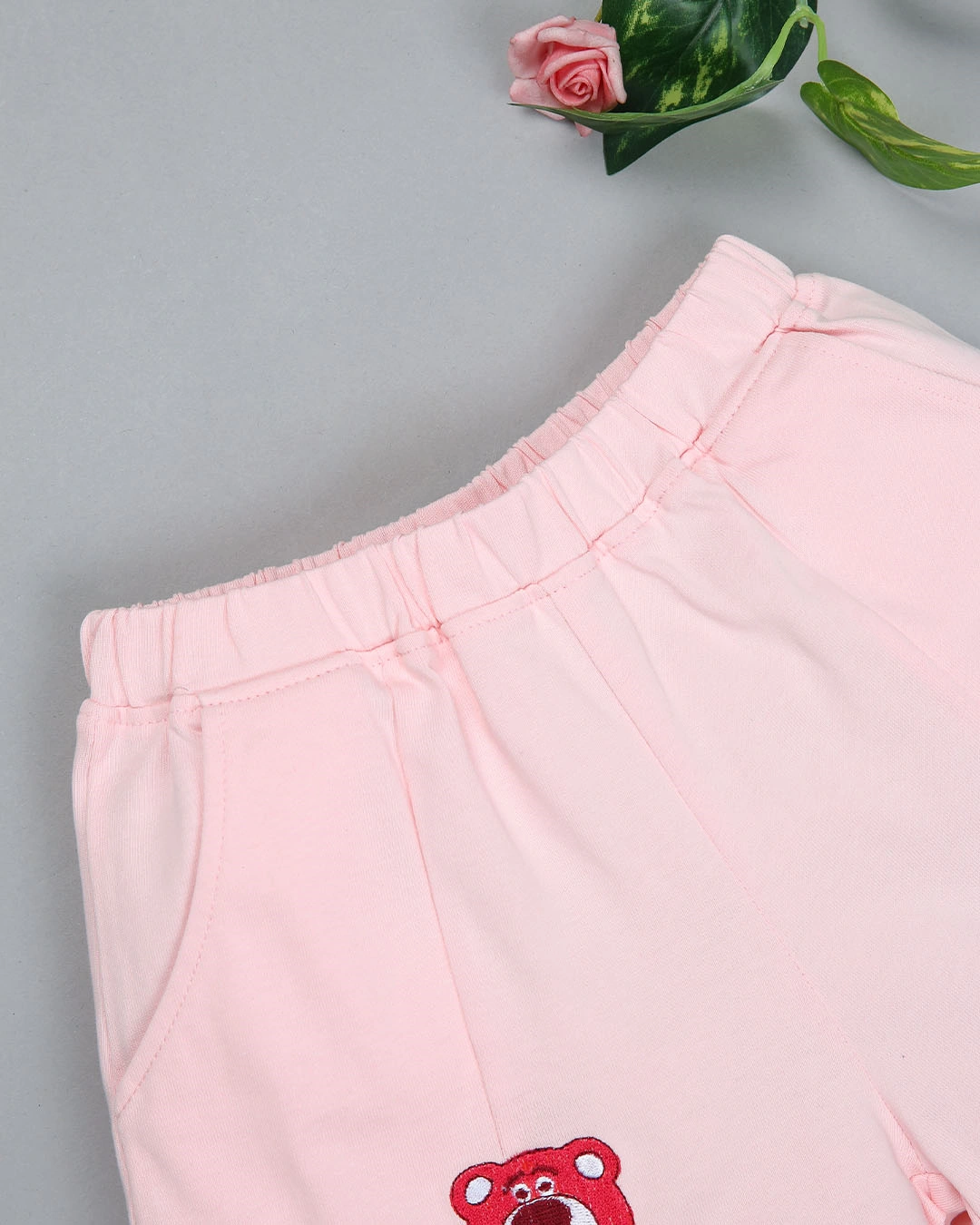 Bộ tay ngắn bé gái Pony Kids thêu gấu Lotso màu trắng - hồng nhạt 10