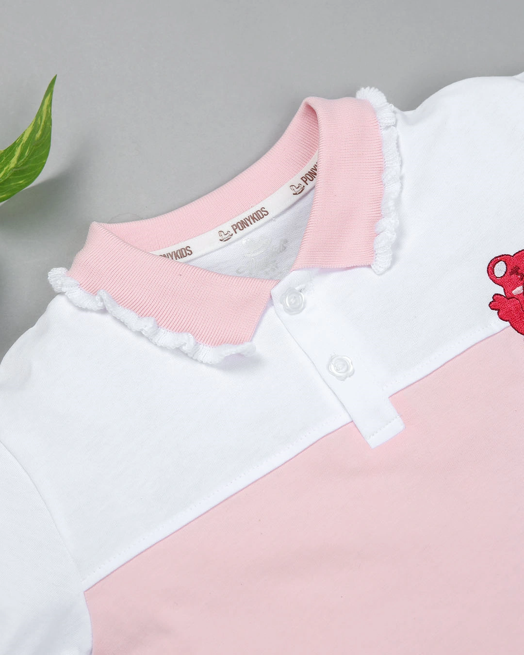 Bộ tay ngắn bé gái Pony Kids thêu gấu Lotso màu trắng - hồng nhạt 4