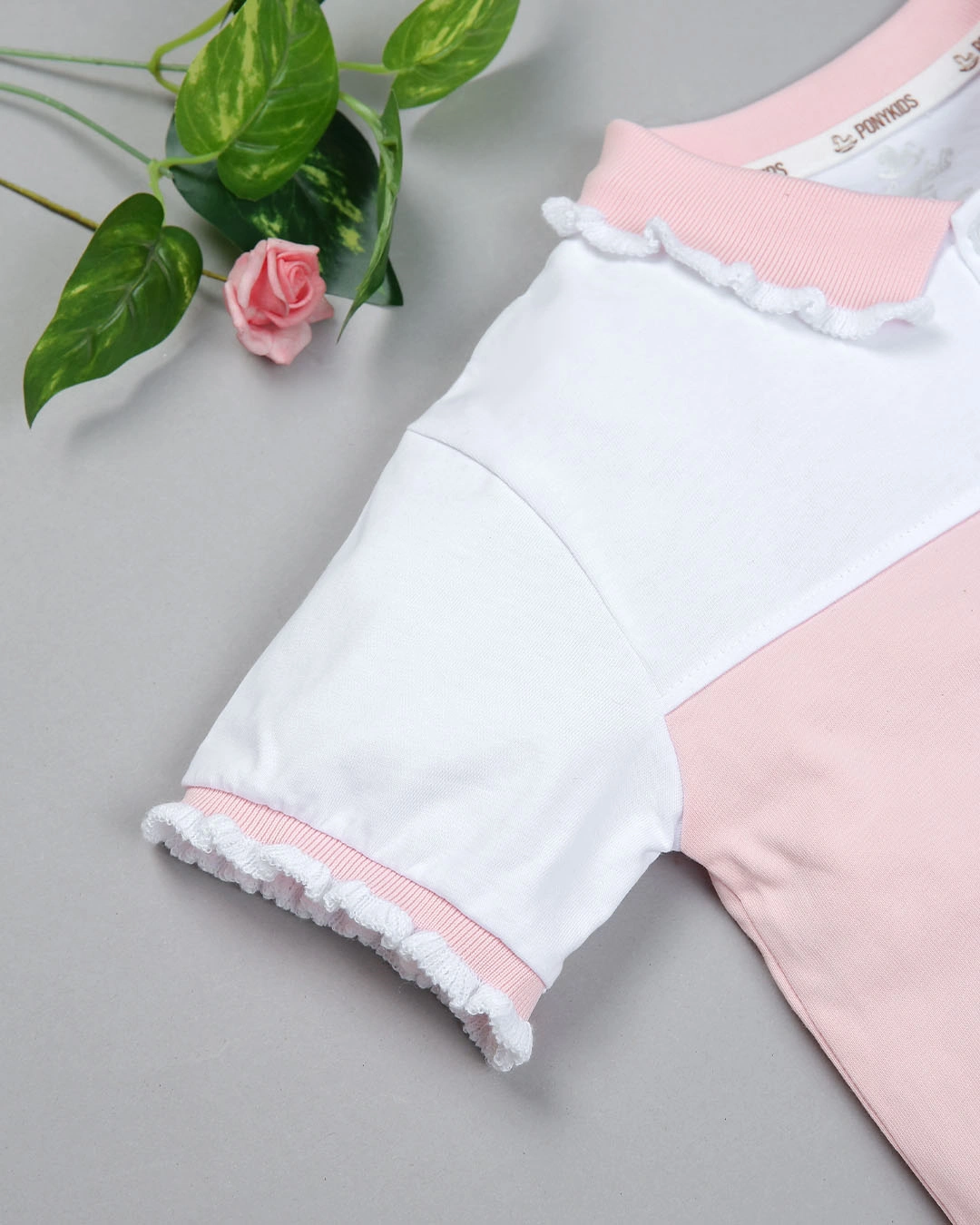 Bộ tay ngắn bé gái Pony Kids thêu gấu Lotso màu trắng - hồng nhạt 5