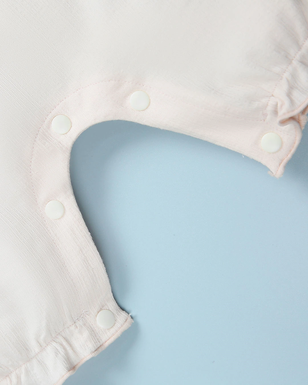 Bodysuit bé gái Pony Kids bèo nơ màu hồng 5