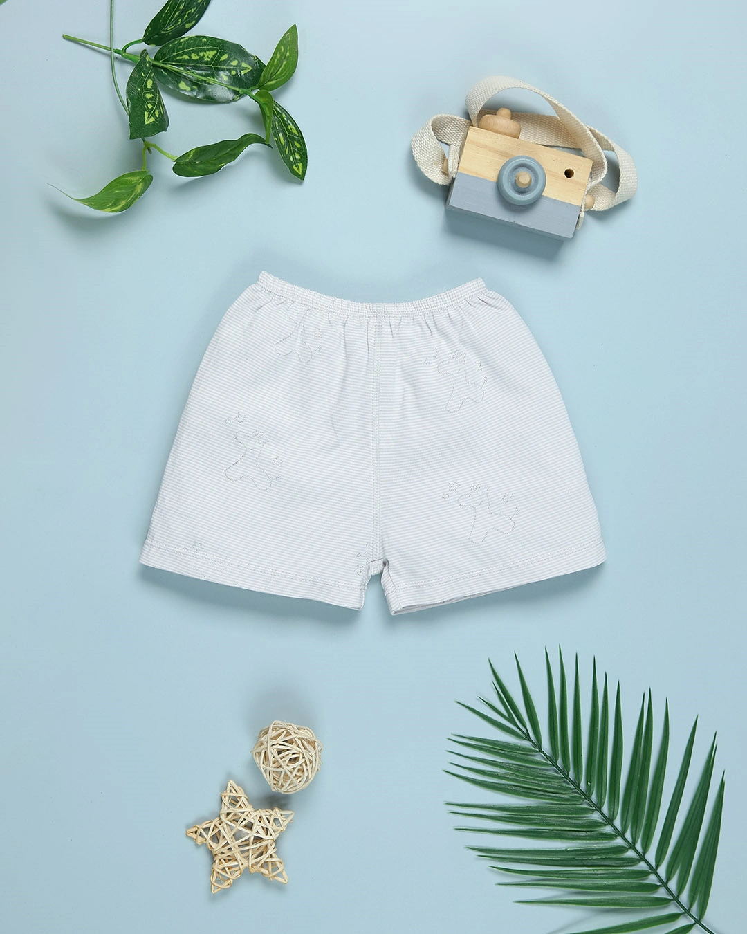 Bộ tay ngắn bé trai Pony Kids cài chéo in gấu màu vàng 31