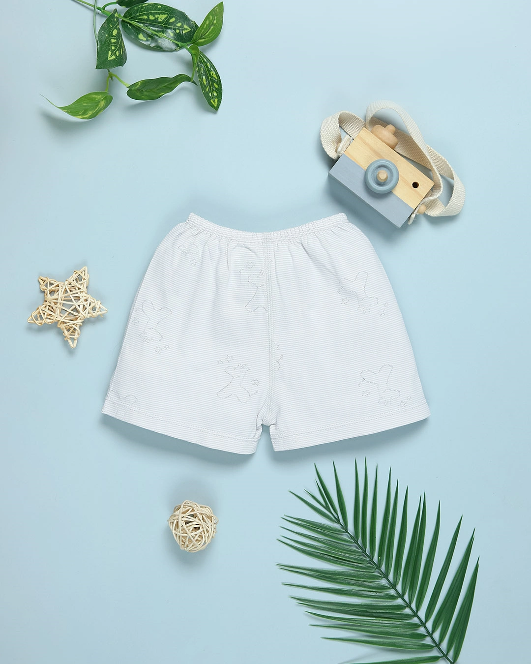 Bộ tay ngắn bé trai Pony Kids cài chéo in gấu màu vàng 32