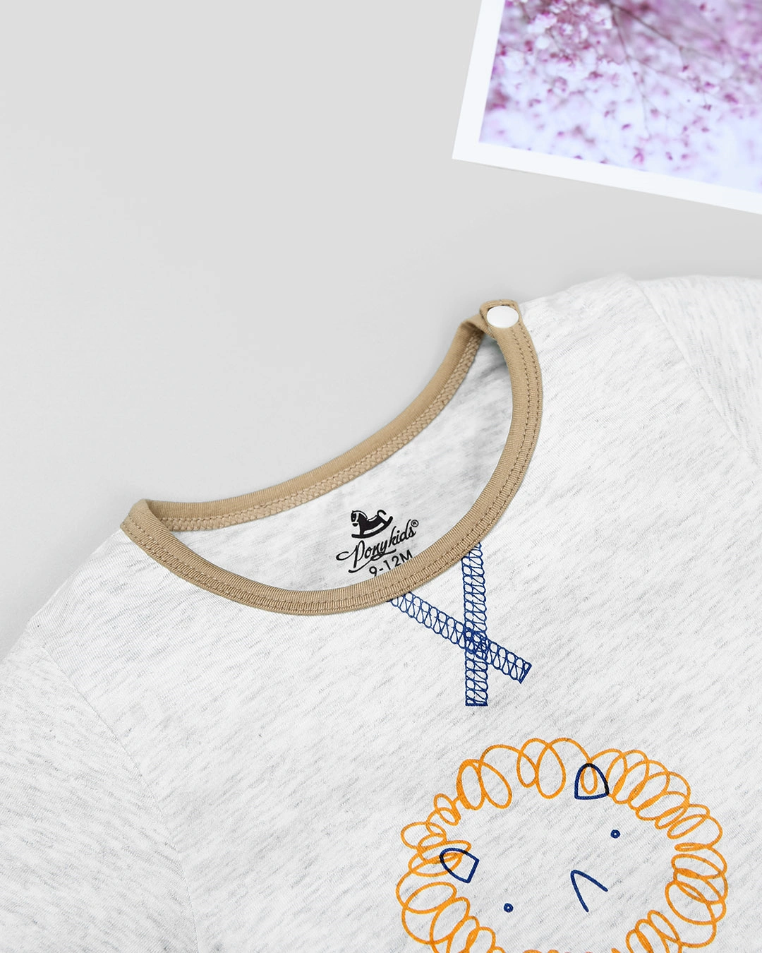 Bodysuit bé trai Pony Kids in hình sư tử màu trắng - nâu 3