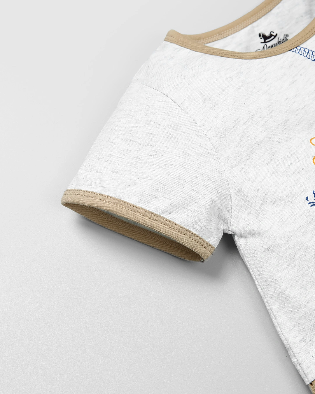 Bodysuit bé trai Pony Kids in hình sư tử màu trắng - nâu 4