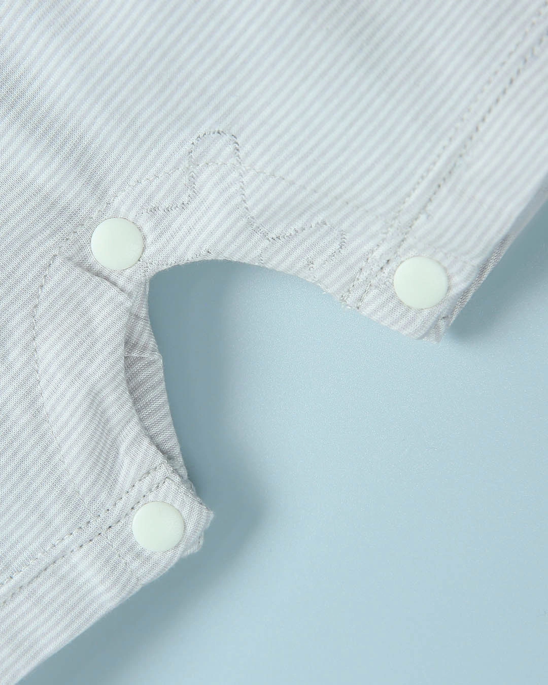 Bodysuit bé trai Pony Kids in gấu màu xanh dương 18