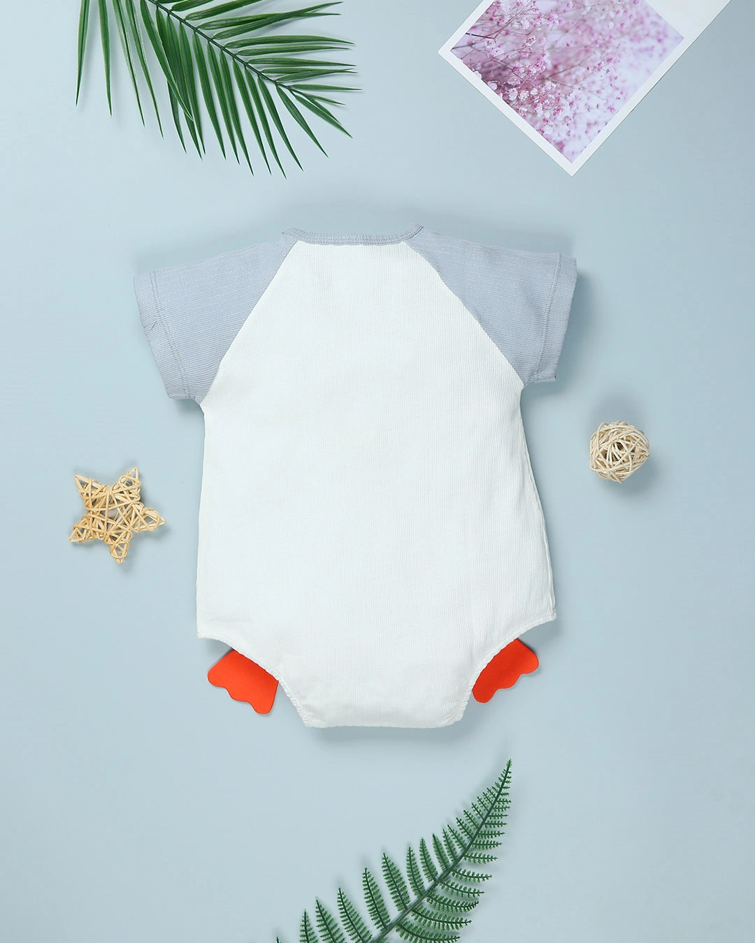 Bodysuit bé trai Pony Kids in chim cánh cụt màu trắng - xanh 2