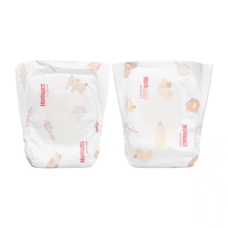 Miếng lót Huggies Skin Perfect size NB1 108 + 9 miếng (Dưới 5 kg) - Giao bao bì cộng miếng ngẫu nhiên 7