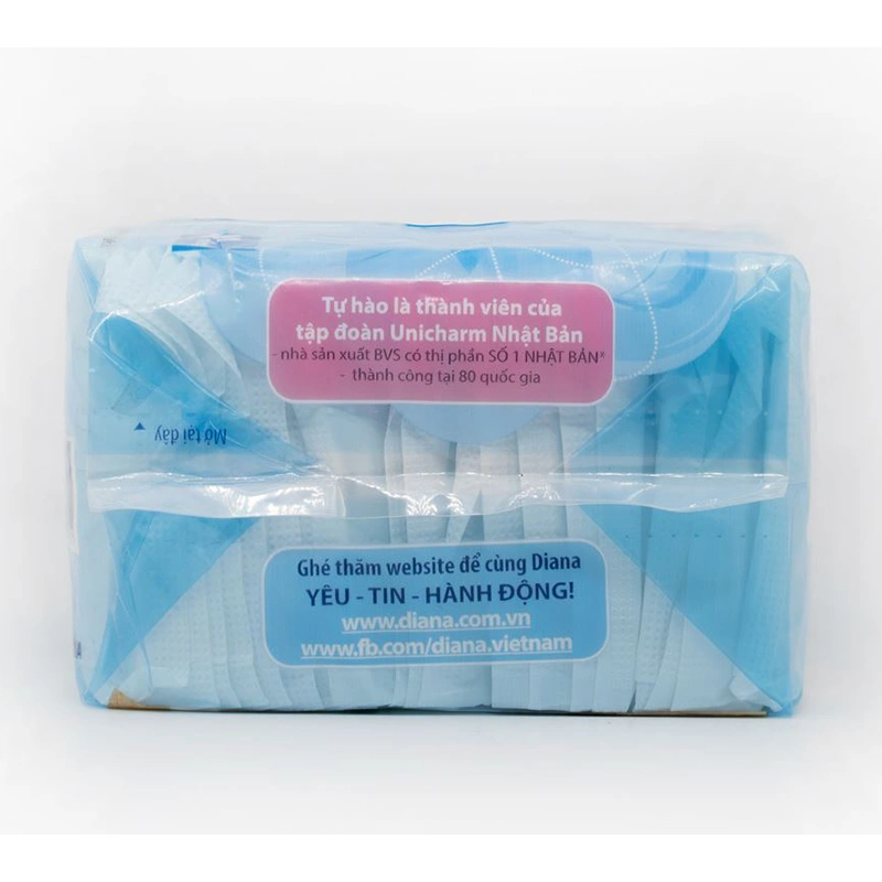 Băng vệ sinh hàng ngày Diana Sensi Cool Fresh mát lạnh không cánh 20 miếng 14