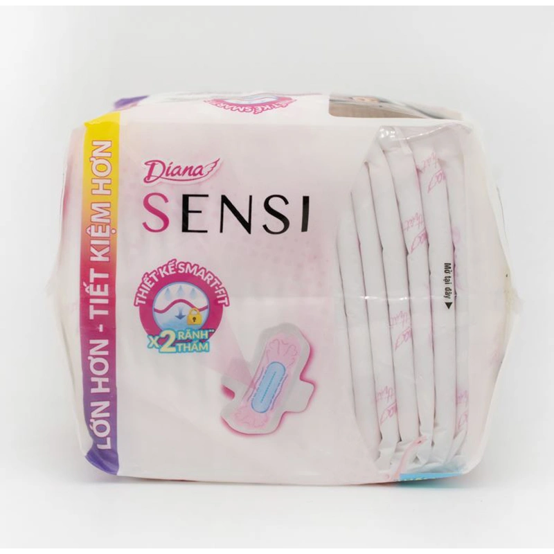 Băng vệ sinh ban ngày Diana Sensi Khô Thoáng siêu mỏng có cánh 8 miếng 11