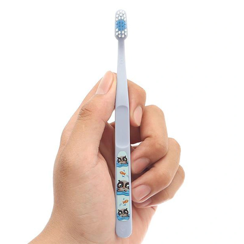 Bàn chải cho bé Jordan Buddy lông siêu mềm (1 - 4 tuổi) - Màu ngẫu nhiên 5