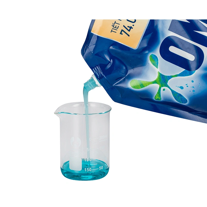 Nước giặt OMO Matic Bền Đẹp hương thơm bền lâu túi 2.8 lít 11