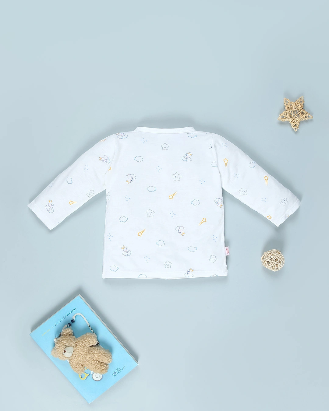 Bộ tay dài in hình thỏ IQ Baby màu trắng 3