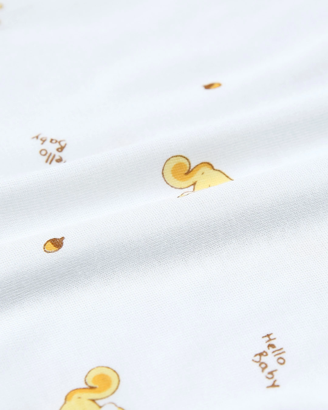 Bộ tay dài in hình sóc IQ Baby màu trắng 9