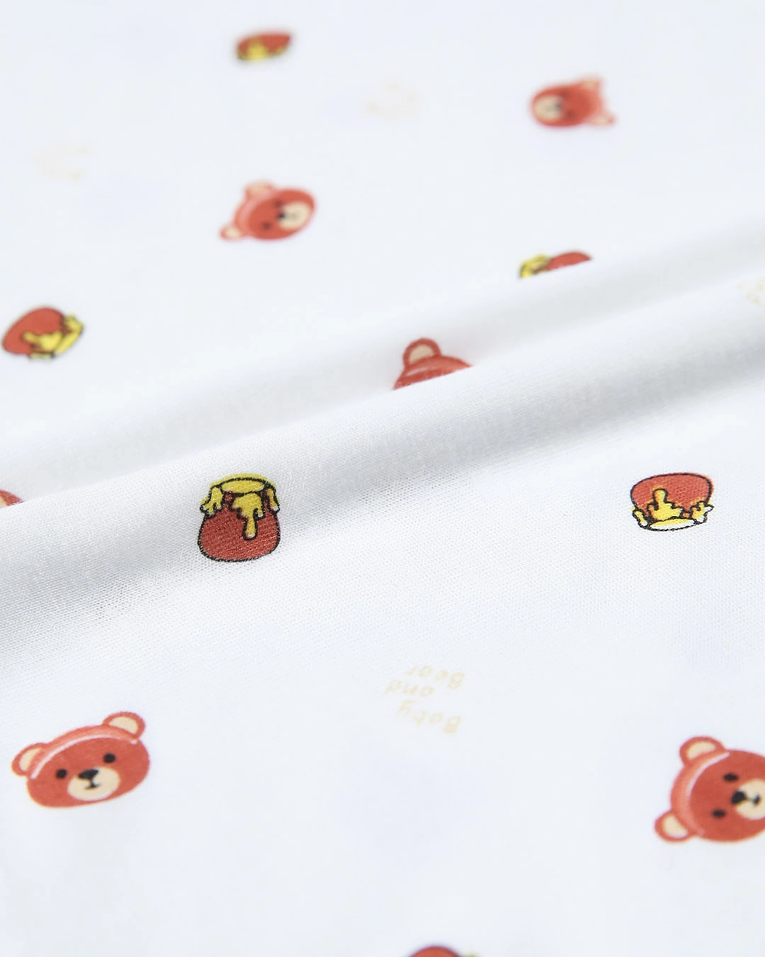 Bộ tay ngắn in hình gấu IQ Baby màu trắng 9