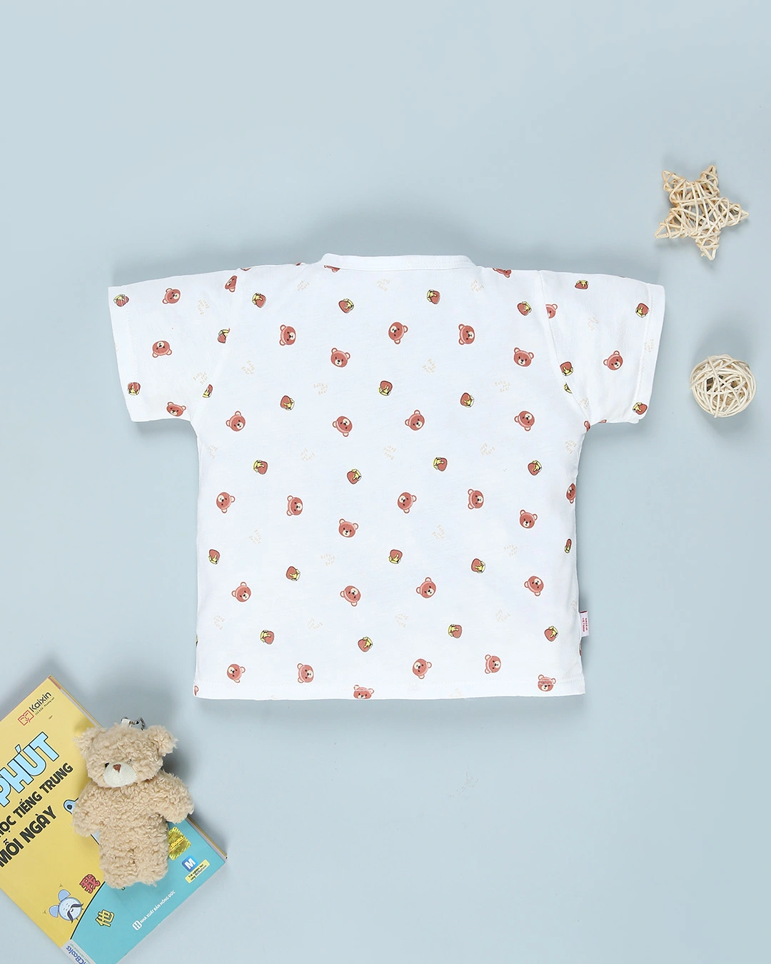 Bộ tay ngắn in hình gấu IQ Baby màu trắng 3