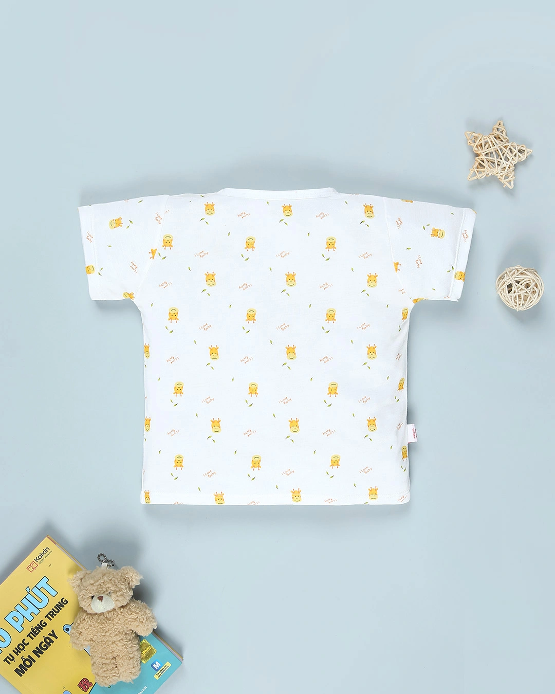 Bộ tay ngắn in hình hươu IQ Baby màu trắng 3