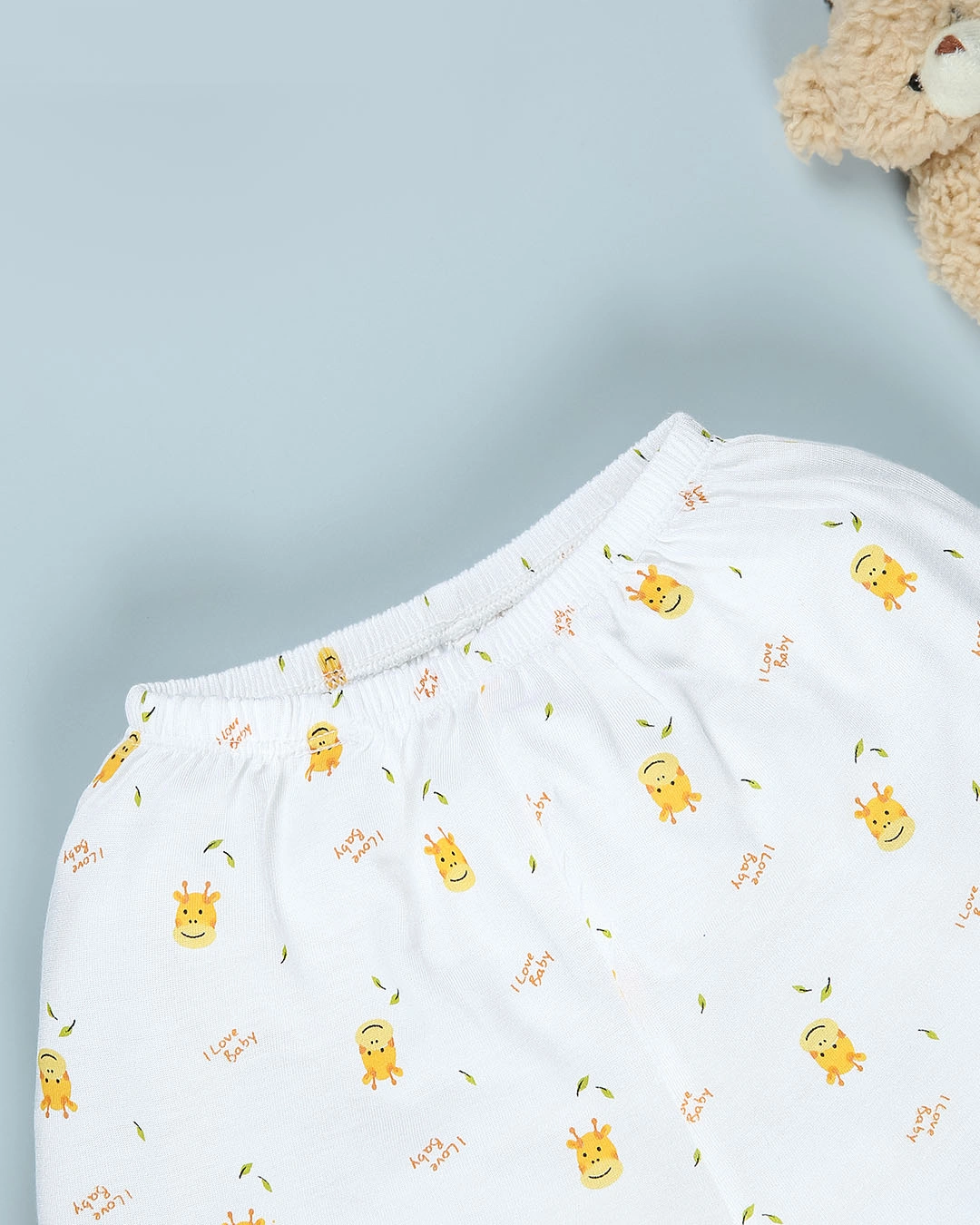 Bộ tay ngắn in hình hươu IQ Baby màu trắng 7