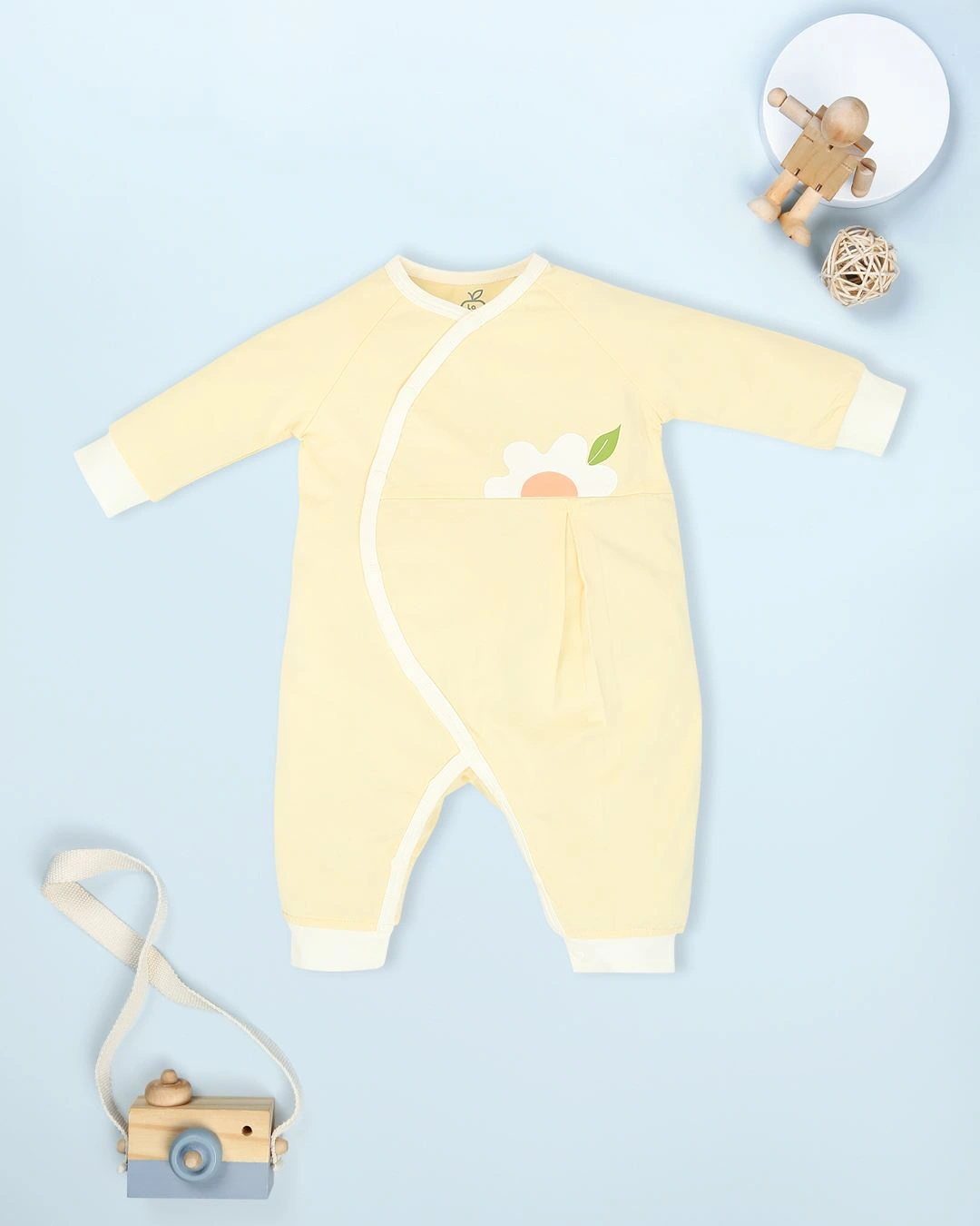 Bodysuit cài chéo La Pomme màu vàng 4