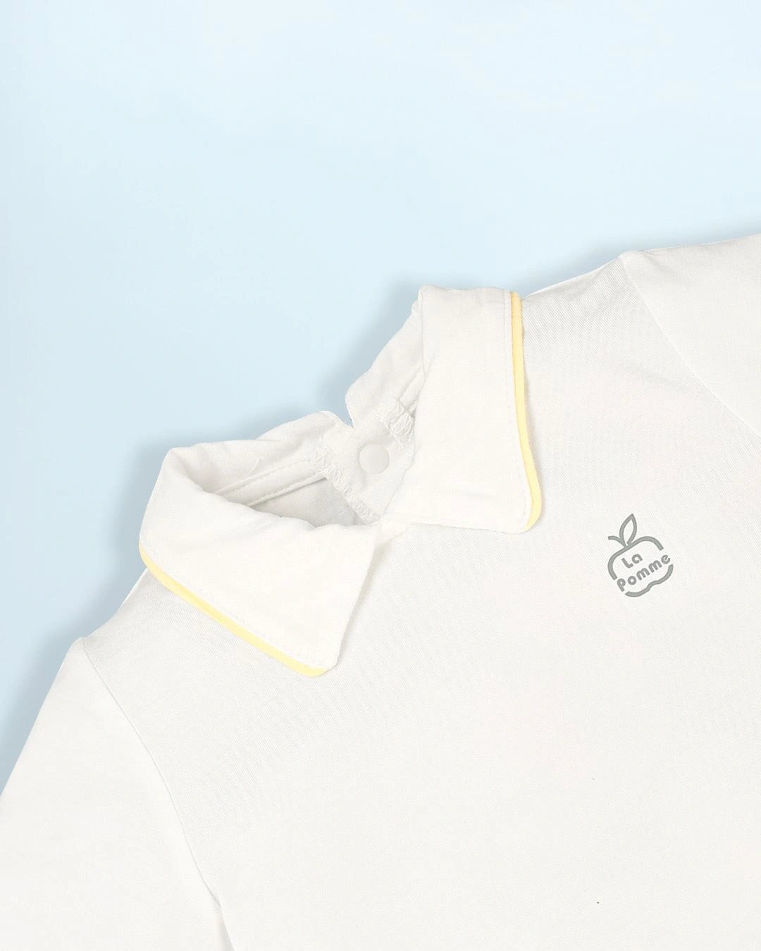 Set yếm cổ đức túi cài La Pomme màu xanh mint - trắng 29