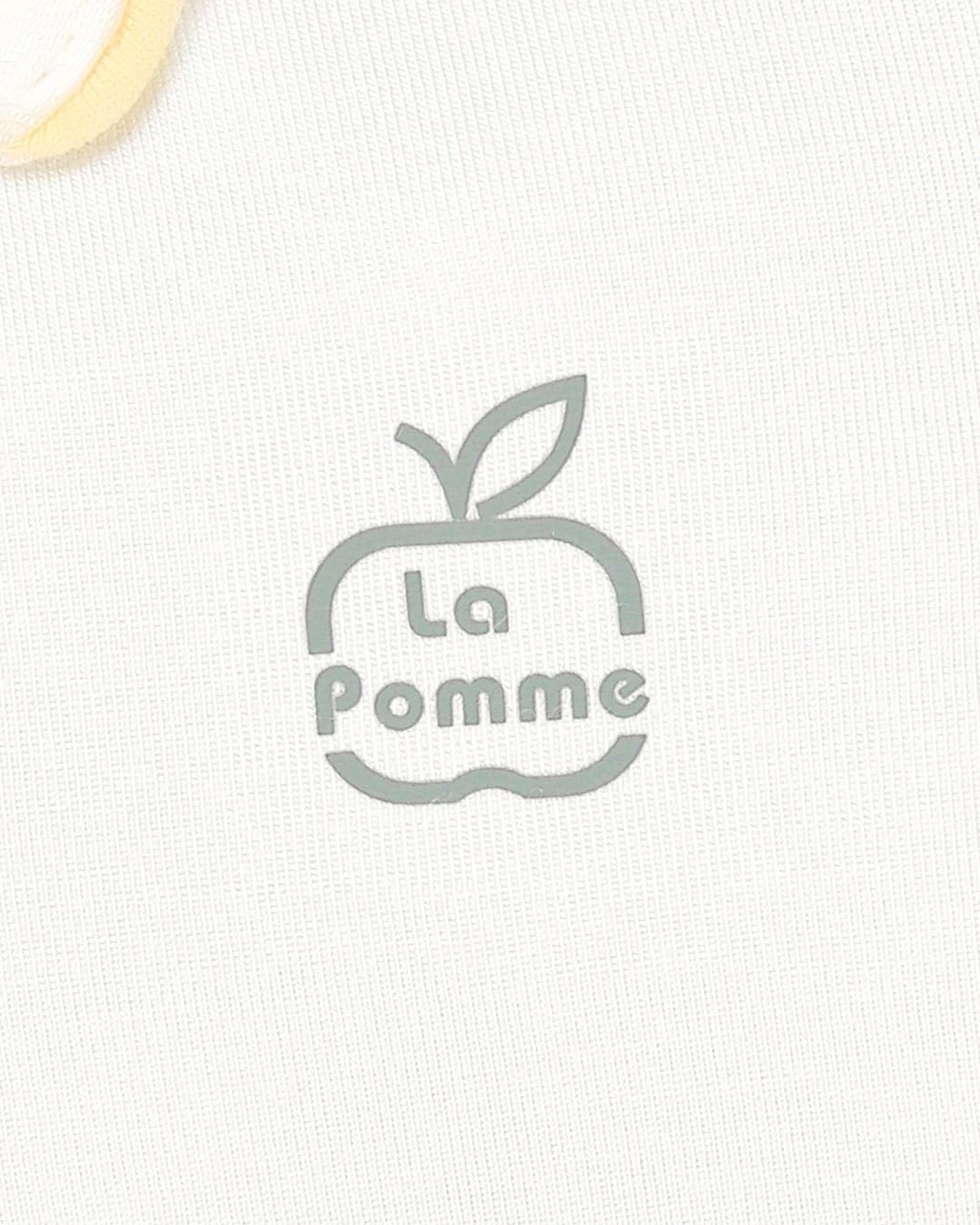 Set yếm cổ đức túi cài La Pomme màu xanh mint - trắng 32