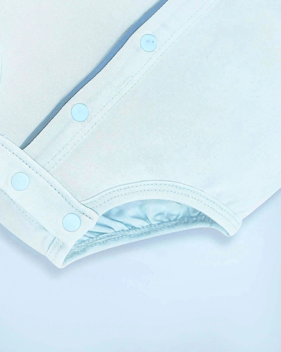 Bodysuit cài giữa cổ Peter Pan La Pomme màu xanh dương 5