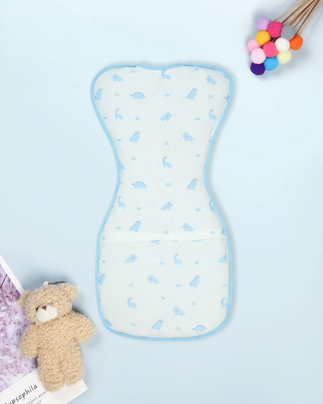 Nhộng chũn có khóa Lullaby NH756R 1 - 3 tháng màu trắng - hồng 8