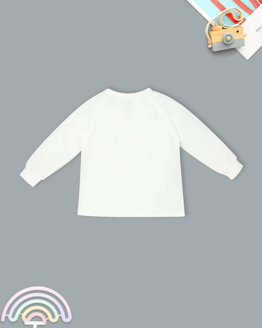 Bộ tay dài cài lệch Lullaby NH717R màu trắng 3