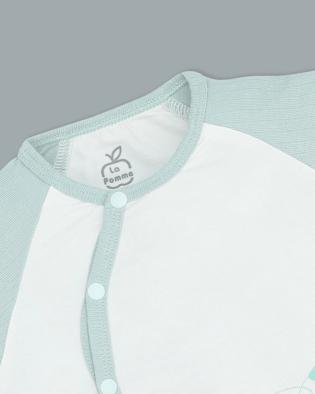 Bodysuit cài chéo xin chào người bạn đáng yêu La Pomme màu trắng - xanh mint 5