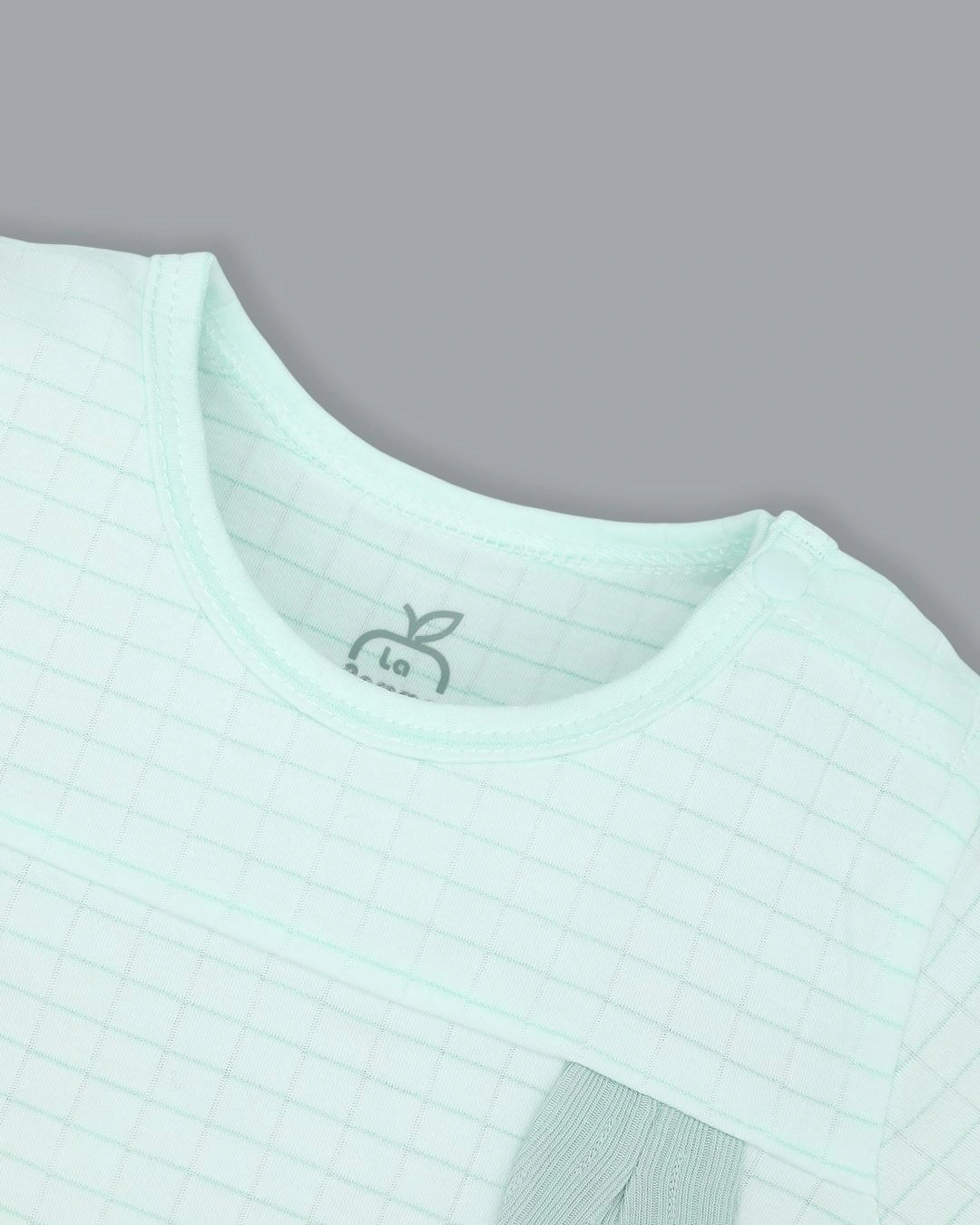 Bodysuit tay ngắn cún con đáng yêu La Pomme màu xanh mint 7