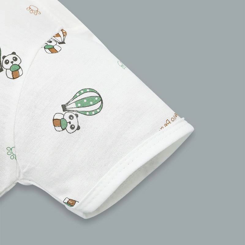 Bộ tay ngắn cài vai in hình khinh khí cầu IQ Baby màu trắng 5