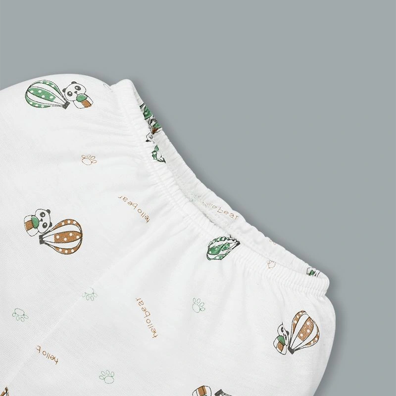 Bộ tay ngắn cài vai in hình khinh khí cầu IQ Baby màu trắng 8