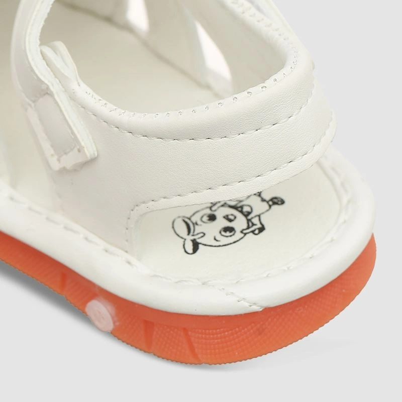 Giày tập đi cho bé Á Châu Avakids AC65 màu trắng 6