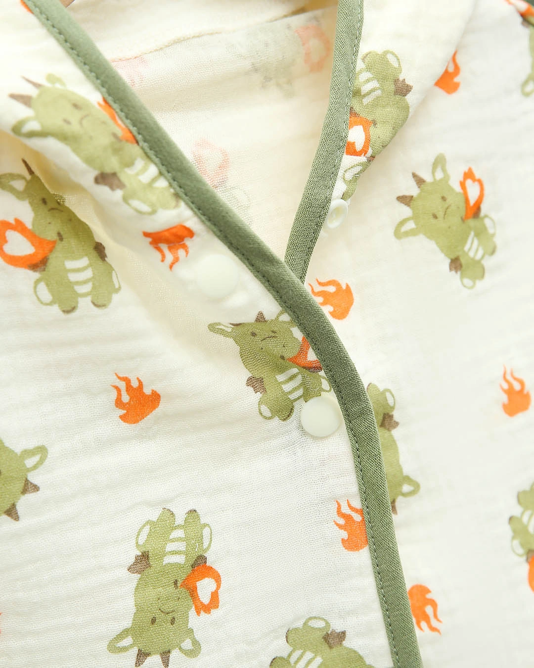 Áo choàng Bessla 0 - 24 tháng in hình rồng xanh màu be 4