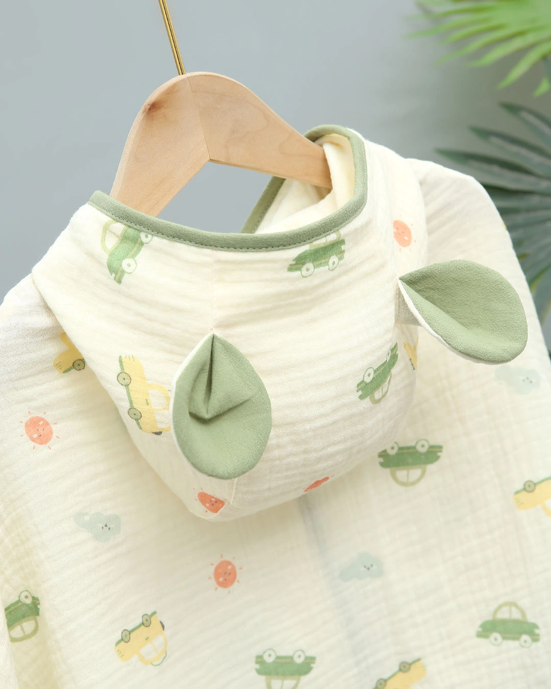 Áo choàng Bessla 0 - 24 tháng in hình rồng xanh màu be 8