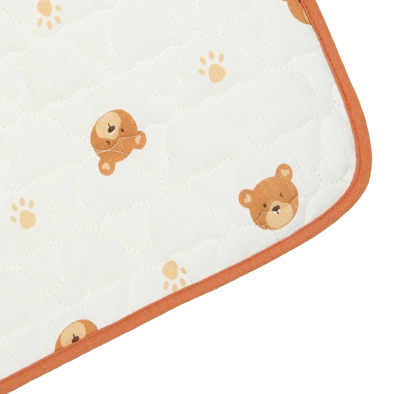 Tấm lót chống thấm Bessla 57x80 cm - Gấu nâu 4