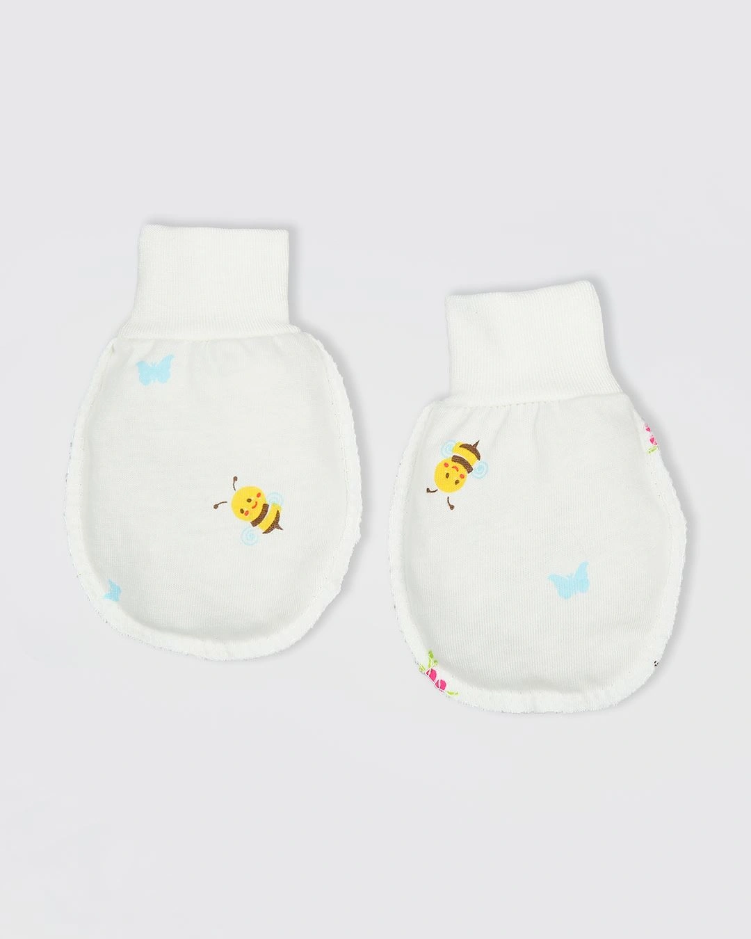 Set nón, bao tay bao chân in ong và hoa IQ Baby màu trắng (0 - 3 tháng) 4