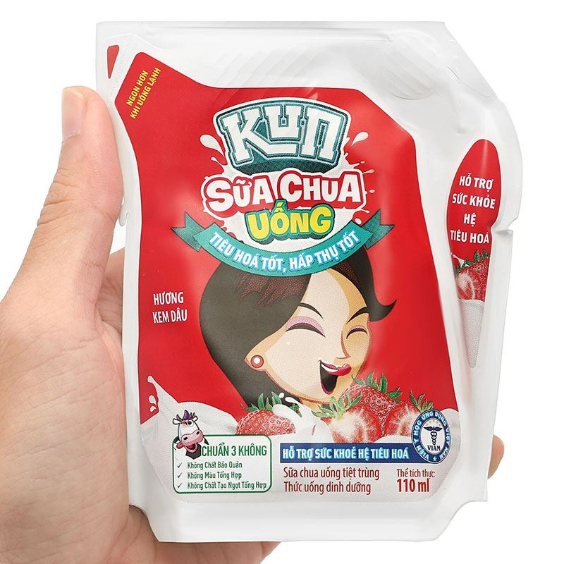 Sữa chua uống tiệt trùng LiF Kun vị kem dâu 110 ml (từ 2 tuổi) 13