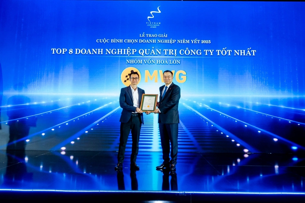 MWG Duoc Vinh Danh Trong Top 08 Doanh Nghiep Quan Tri Cong Ty Tot Nhat Nhom Von Hoa Lon Nam 2025
