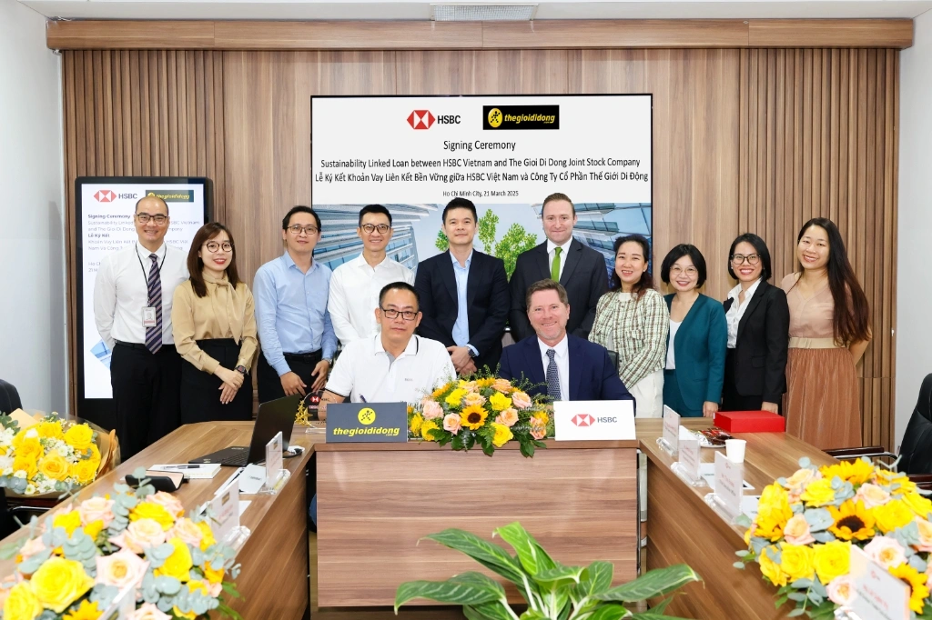 CTCP The Gioi Di Dong & HSBC Viet Nam Ky Ket Khoan Vay Lien Ket Ben Vung