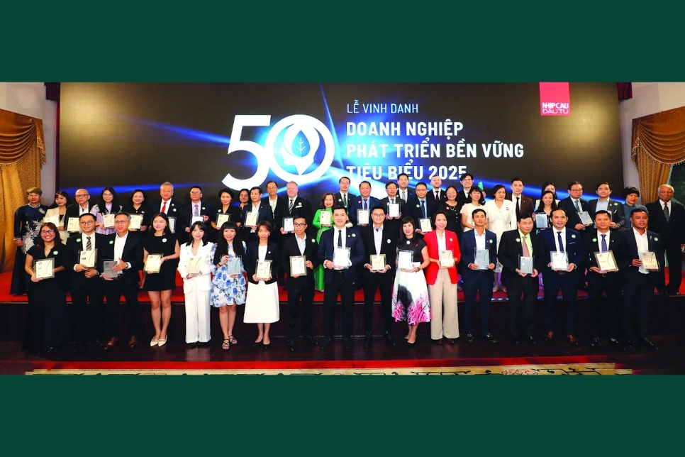 MWG Nam Trong Top 50 Doanh Nghiep Phat Trien Ben Vung Tieu Bieu Viet Nam 4 Nam Lien Tiep