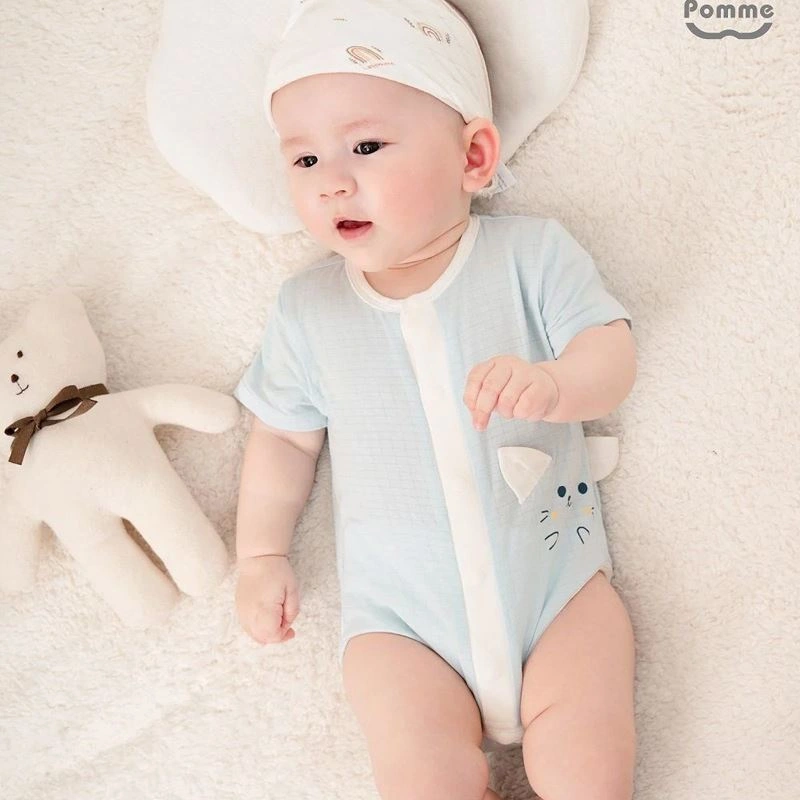 Bodysuit cài giữa bạn nhỏ ngộ nghĩnh La Pomme màu trắng 4
