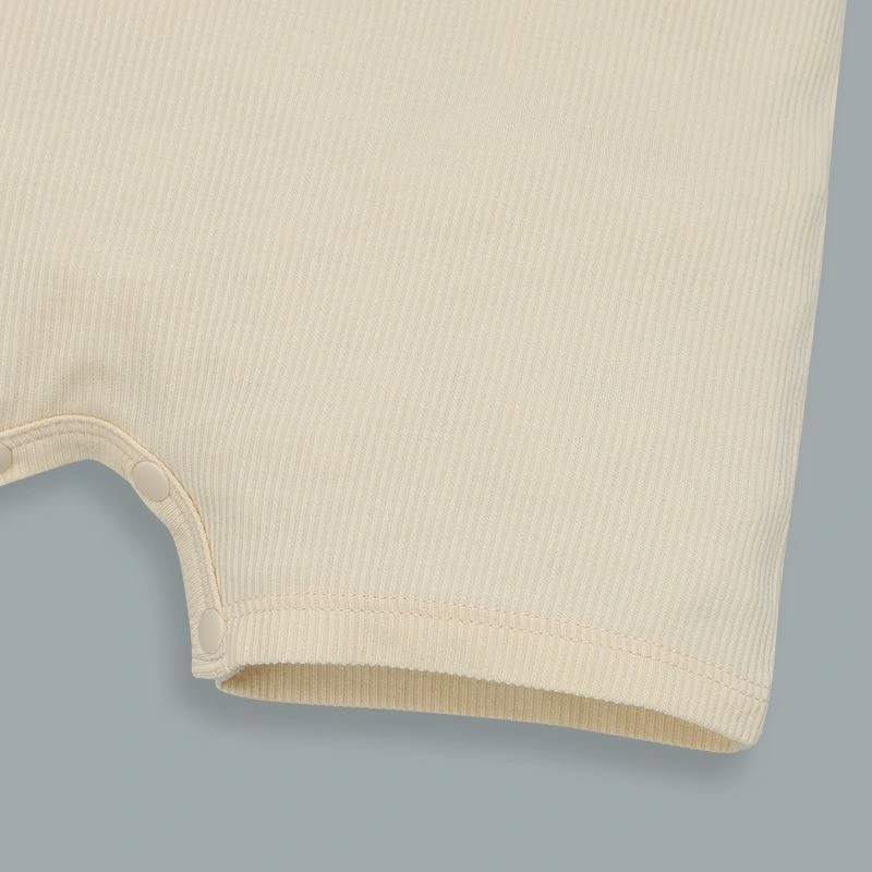 Bodysuit sát nách bé trai đính gấu Lullaby NH398N màu be 4