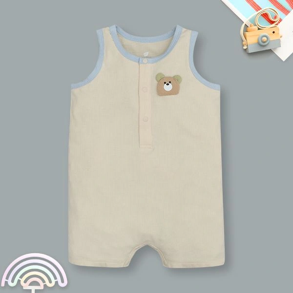 Bodysuit sát nách bé trai đính gấu Lullaby NH398N màu be 1