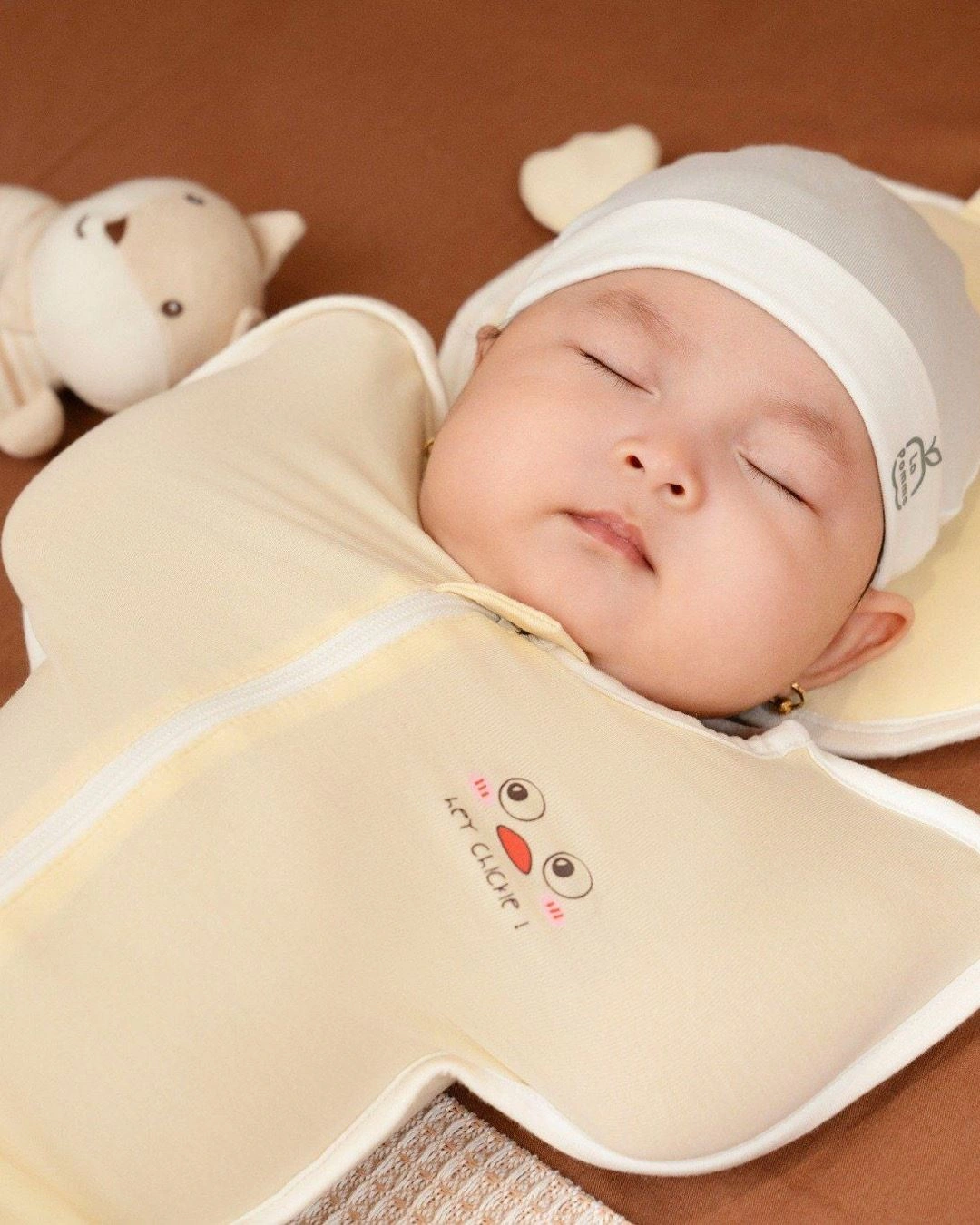 Nhộng chũn có khóa gà con ngộ nghĩnh La Pomme 1 - 3 tháng màu vàng, viền trắng 4