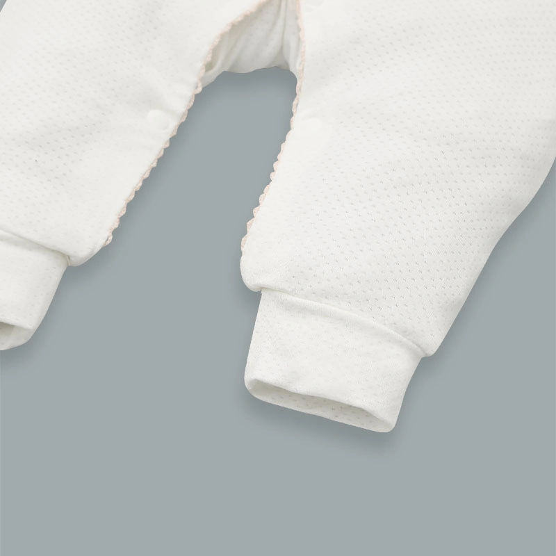 Bodysuit cài giữa bé gái Lullaby NH334N màu hồng 16