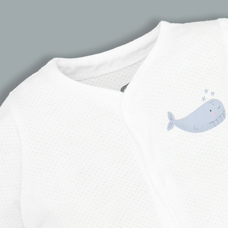 Bodysuit cài giữa bé trai Lullaby NH335N màu trắng 3