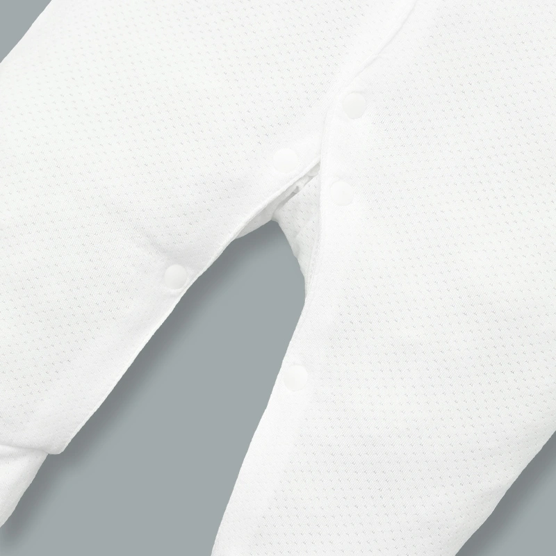 Bodysuit cài giữa bé trai Lullaby NH335N màu trắng 7
